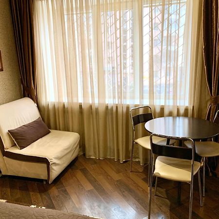 Apartment In Kharkiv , Prospect Nauki 19A Luaran gambar